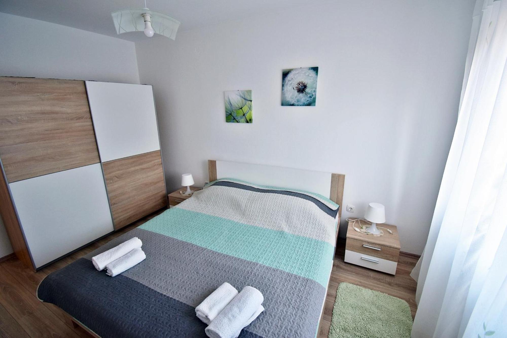 Apartment Navy Near The Beach PUY Eksteriør bilde